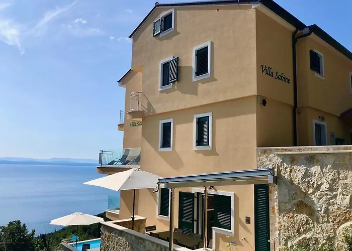 Moderne Familienwohnung Mit Panorama-Meerblick Maison d'hôtes 4*